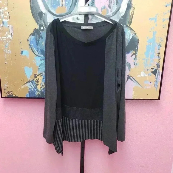 Alembika Gray Tunic with Striped Bottom - Picture 1 of 5